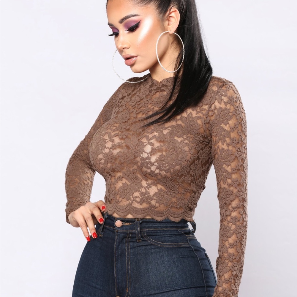 Lace brown croptop